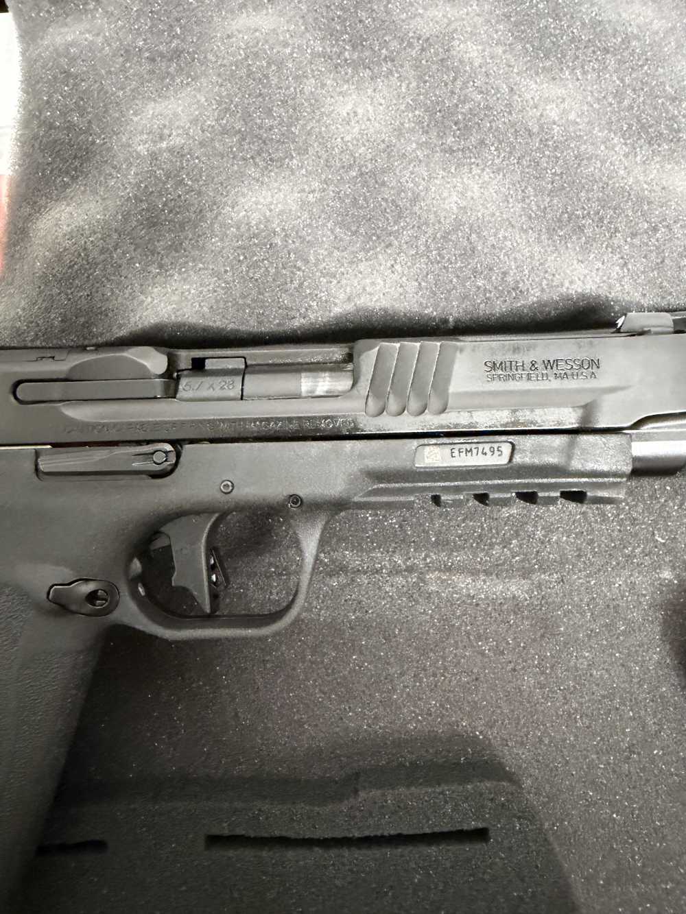S&W M&P 5.7, 5.7x28mm, 5”, Optics Ready, Threaded, 22 Rds-img-6