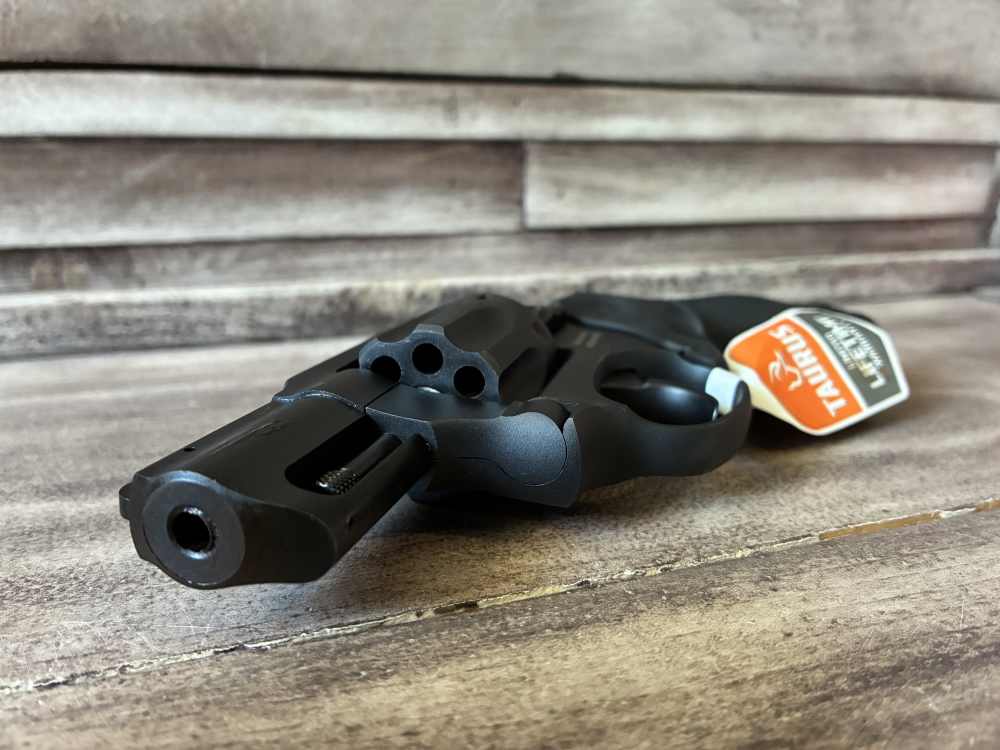 NIB TAURUS 942 22MAG BK/BK 2" 8RD 2-942M021 IN STOCK-img-7