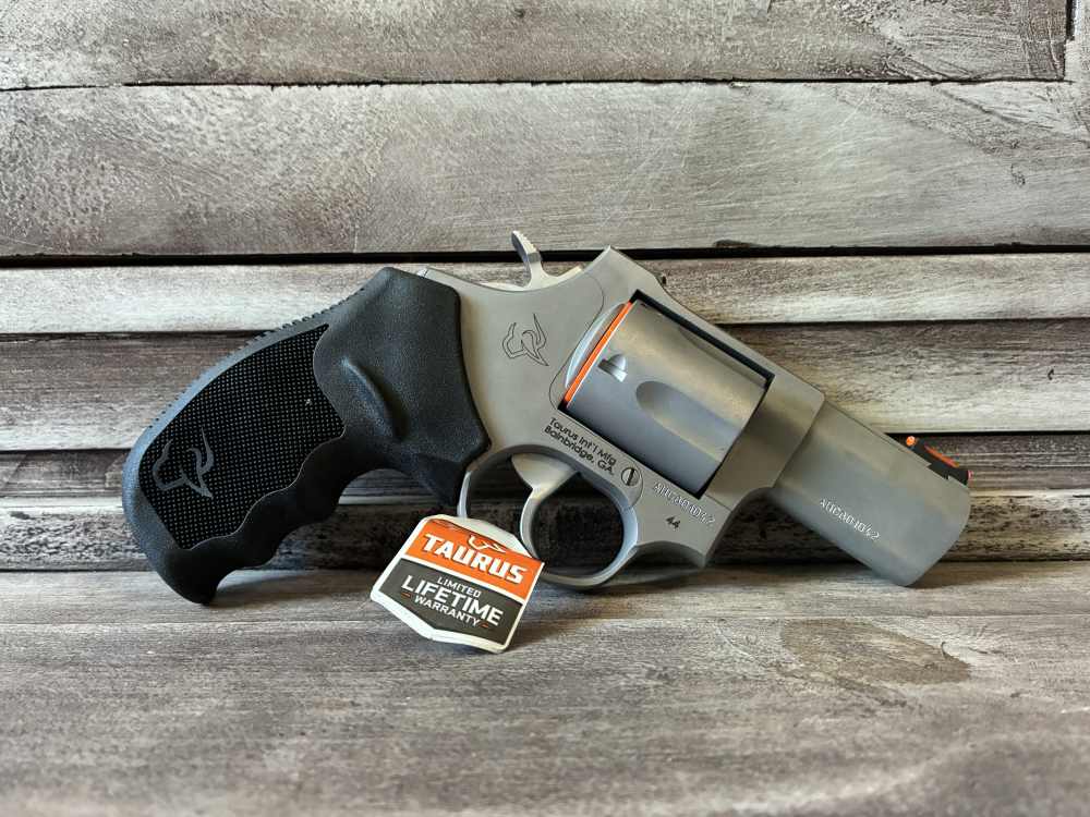 Taurus Tracker 44 Mag 2.5” SS Talo Exclusive In Stock-img-2