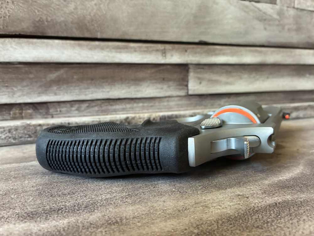 Taurus Tracker 44 Mag 2.5” SS Talo Exclusive In Stock-img-5