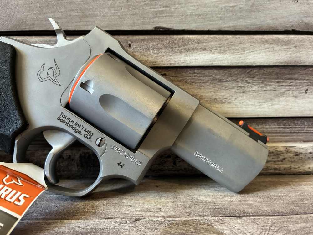 Taurus Tracker 44 Mag 2.5” SS Talo Exclusive In Stock-img-4