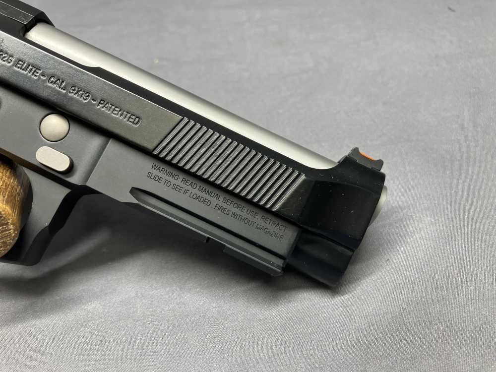 Beretta Langton TT 92G Elite - 9x19mm - Factory Case w/ Three Magazines-img-15