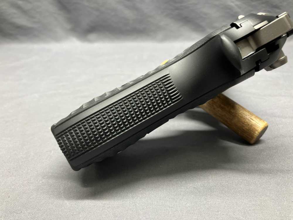Beretta Langton TT 92G Elite - 9x19mm - Factory Case w/ Three Magazines-img-6