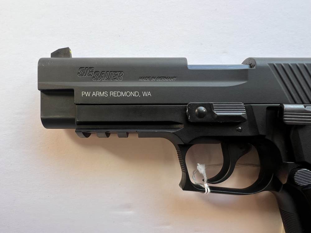 SIG Sauer Mosquito .22 LR Semi-Automatic Pistol SN F360857-img-10