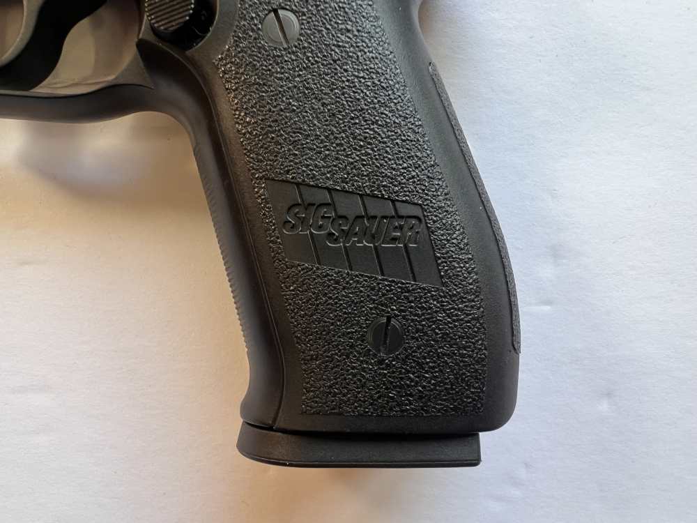 SIG Sauer Mosquito .22 LR Semi-Automatic Pistol SN F360857-img-8