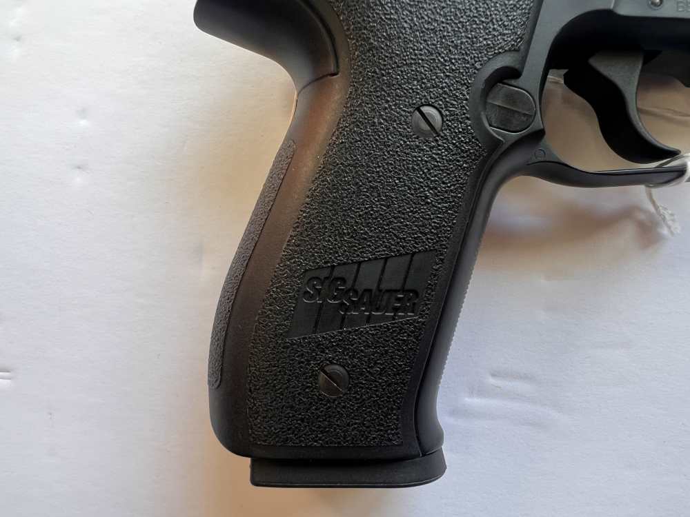 SIG Sauer Mosquito .22 LR Semi-Automatic Pistol SN F360857-img-2