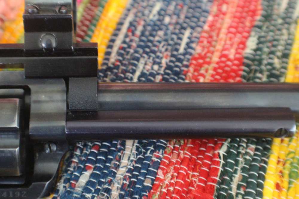 Ruger New model Blackhawk 41 Rem Mag 6.5 inch barrel scope mounts -img-21