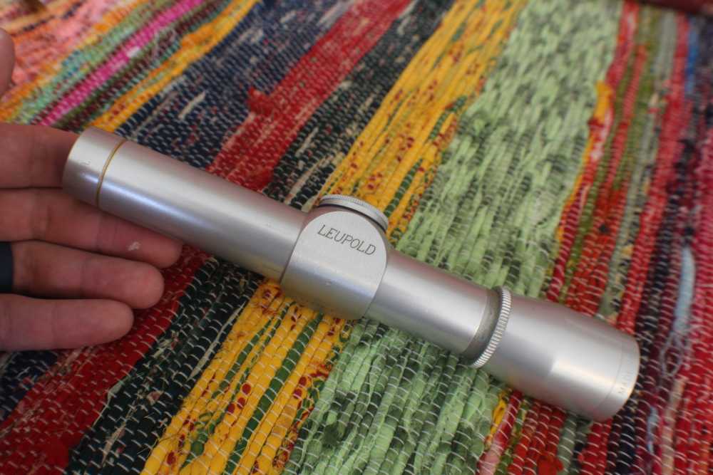 Leupold M8 2x Handgun Scope. Duplex Silver-img-3