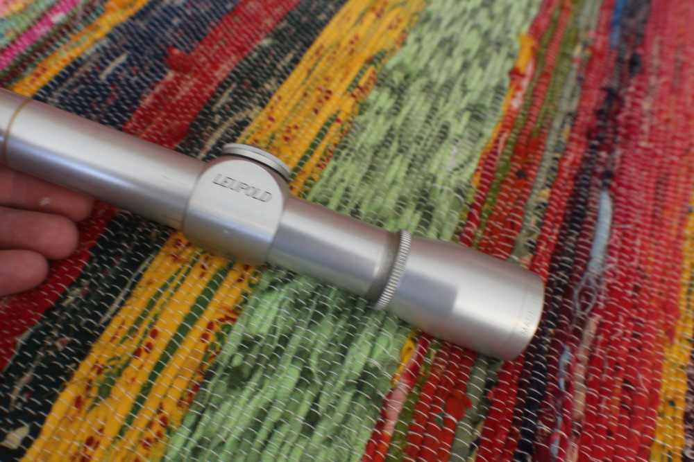 Leupold M8 2x Handgun Scope. Duplex Silver-img-2