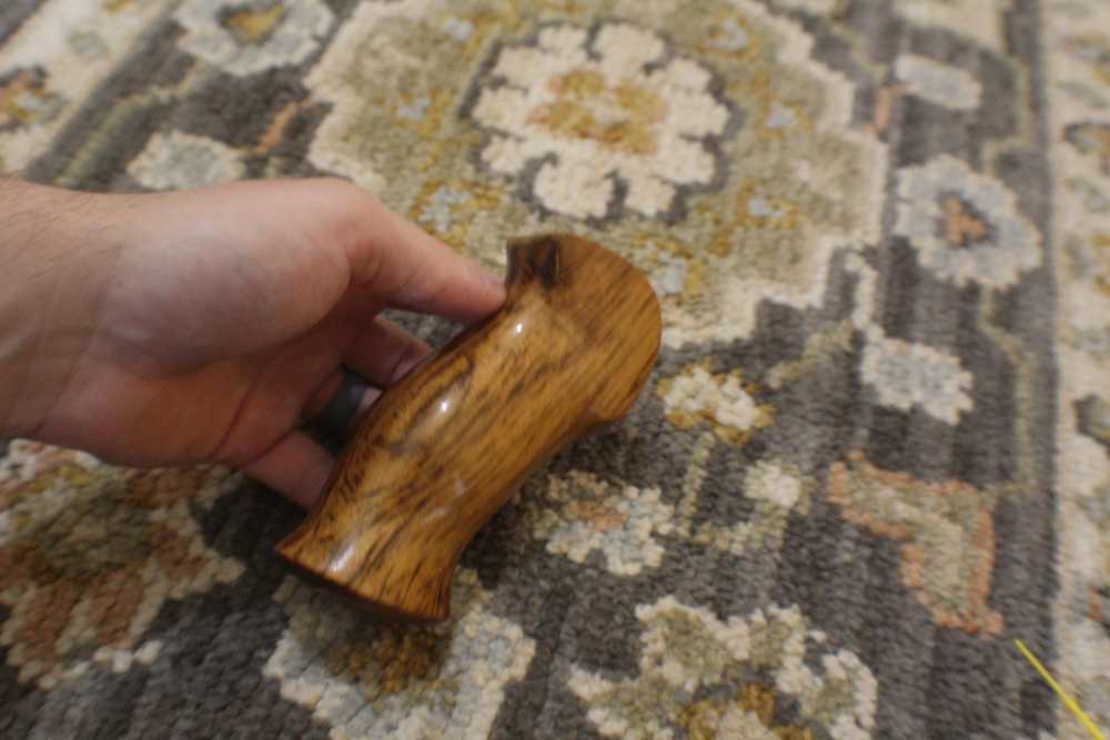 Nice custom T/C Contender G1 Grip. Great wood grain-img-1