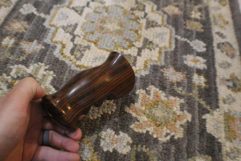Nice custom T/C Contender G1 Grip. Great wood grain.-img-5