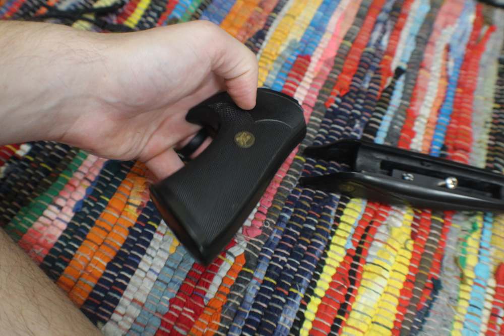 Thompson Center Contender G1/Original Pachmayer grip set-img-6