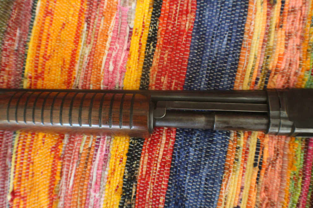 Winchester Model 42 .410 Pump Shotgun W/28" Barrel, MOD Choke-img-5