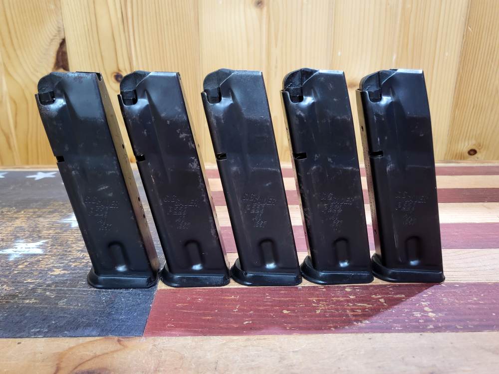 Lot of 5 Sig Sauer P229 357 Sig or 40 Cal 12 Rd Magazines-img-0