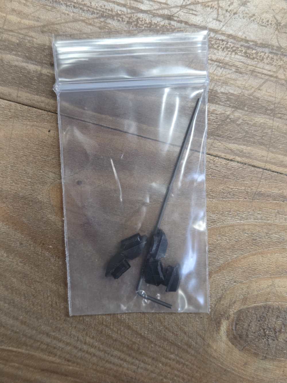 Magnum Research MR9 Eagle, 9mm, 2 mags, original case and papers-img-17