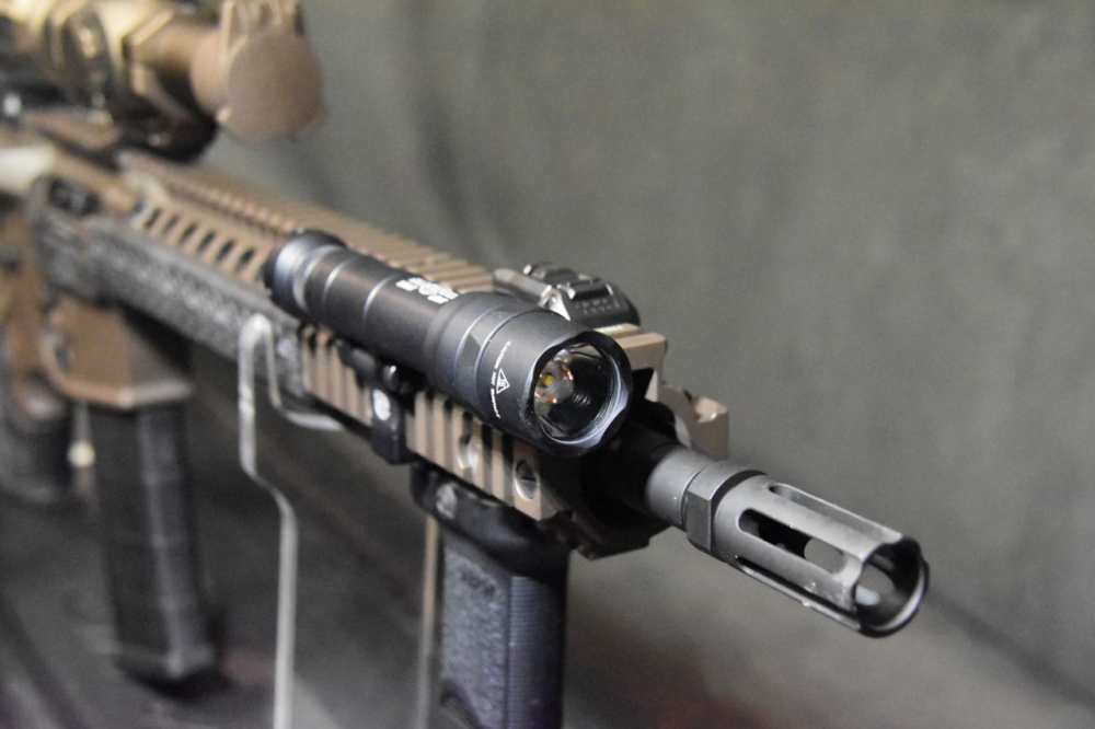 Daniel Defense M4A1 Bronze-img-3