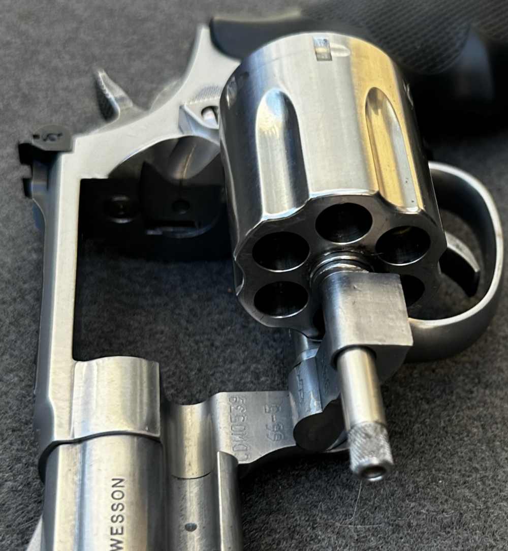 S&W 66-5 .357 Magnum, 2.5", Pre-Lock 66, 1999, L.E. Gun-img-34