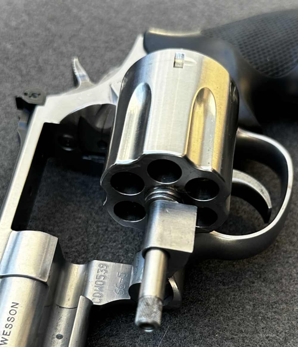 S&W 66-5 .357 Magnum, 2.5", Pre-Lock 66, 1999, L.E. Gun-img-33