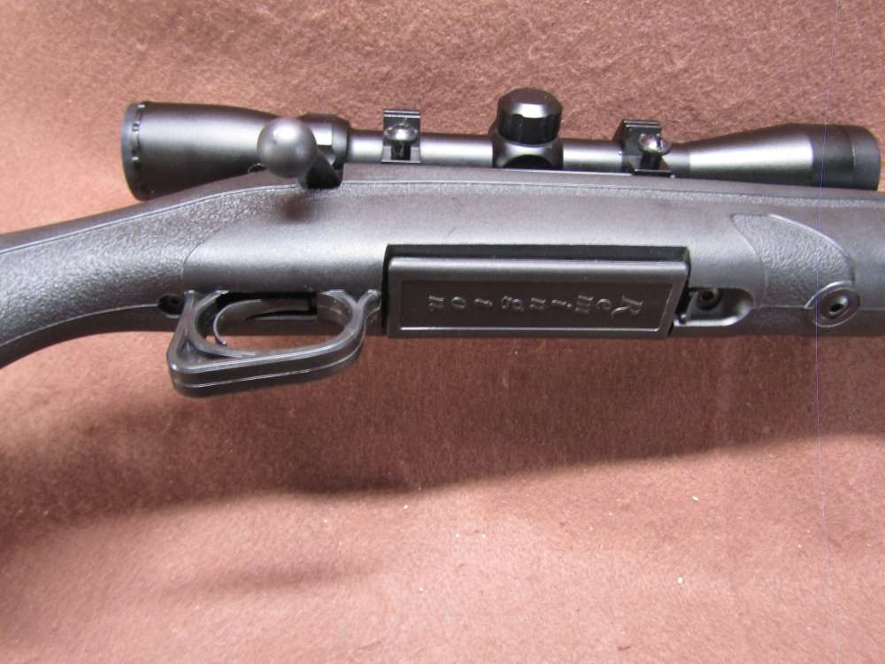 Like New Remington 770 30-06 SPRG Bolt 22" BRL 3-9x40 mm Scope VG Bore -img-12