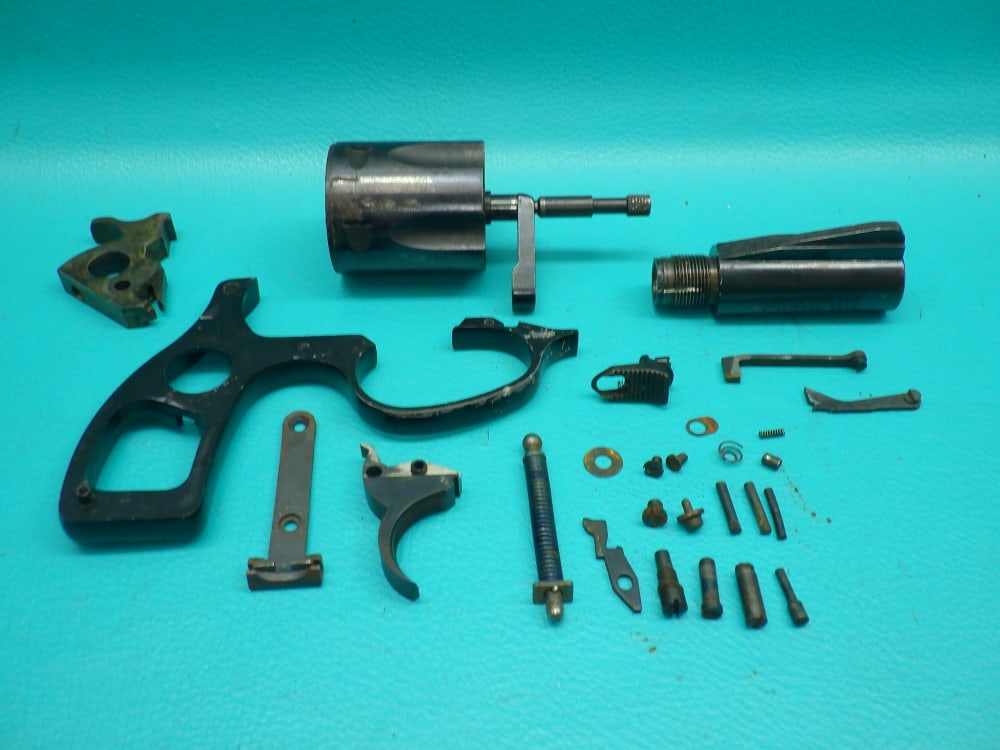 Charter Arms Bulldog .357 MAG 2.5" Bbl Revovler Repair Parts-img-0