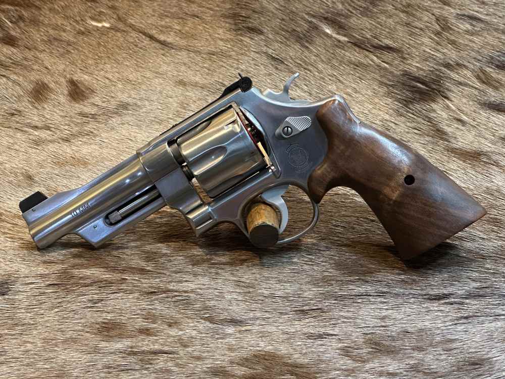 SMITH & WESSON 610 MOUNTAIN 10mm N-FRAME 4.25" SS 6-SHOT-img-7