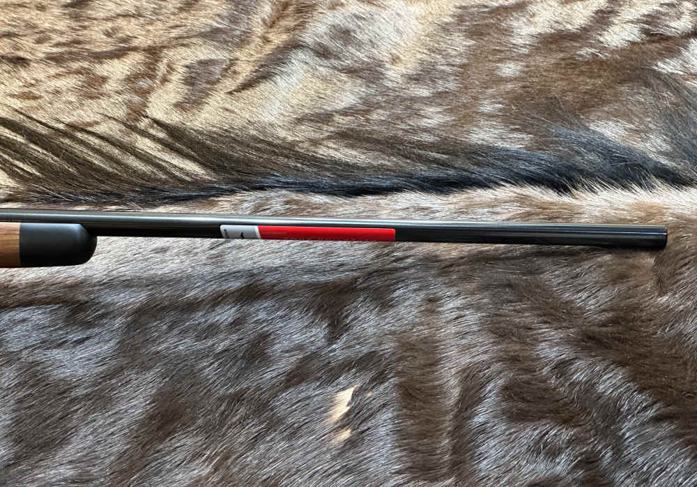WINCHESTER MODEL 70 SUPER GRADE 300 WIN MAG 26" BARREL-img-5