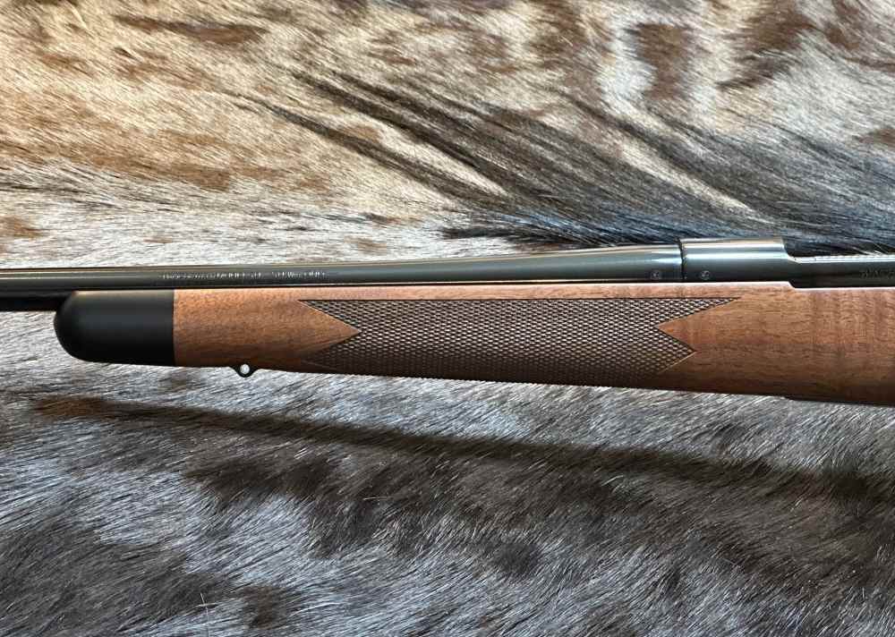WINCHESTER MODEL 70 SUPER GRADE 270 WIN 24" BARREL, FREE SAFARI-img-11