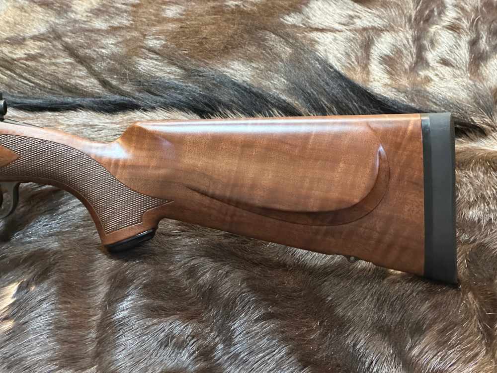 WINCHESTER MODEL 70 SUPER GRADE 270 WIN 24" BARREL, FREE SAFARI-img-9