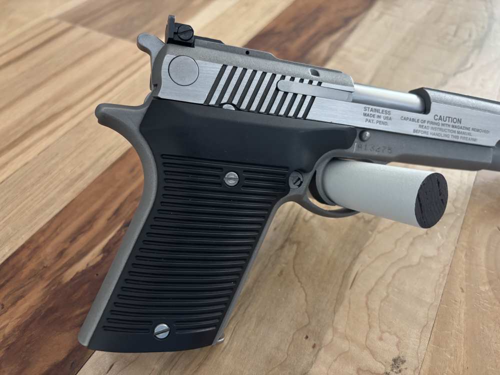 AMT Automag III 30 carbine semi automatic pistol Irwindale California USA -img-10