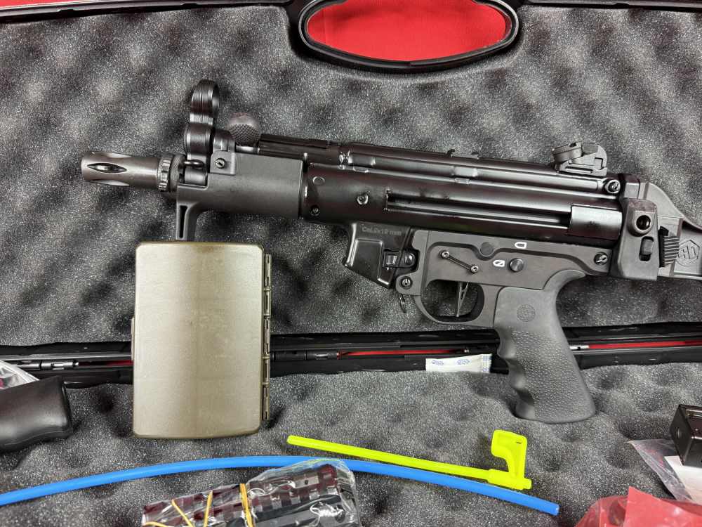 Custom MKE AP5-P 9mm - Witt  Suppressor - Foldable SBT Brace-img-2