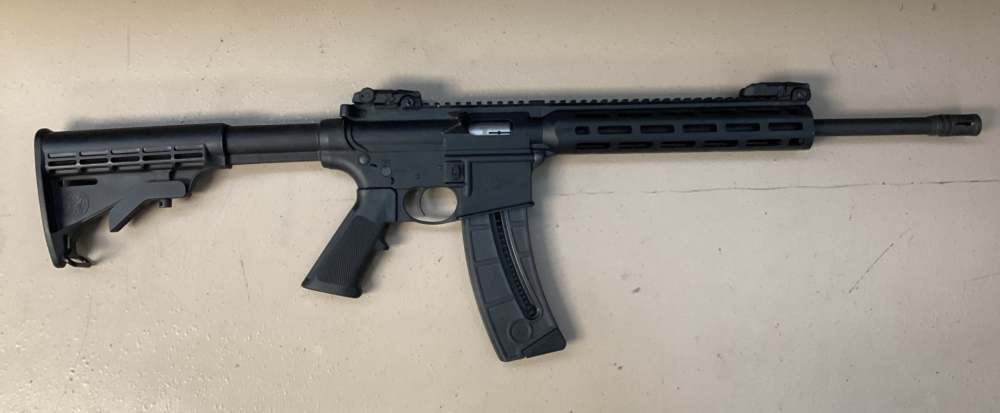 Pre-Owned Smith & Wesson M&P 15-22 with 25 Round Mag .22 LR Calibur -img-0