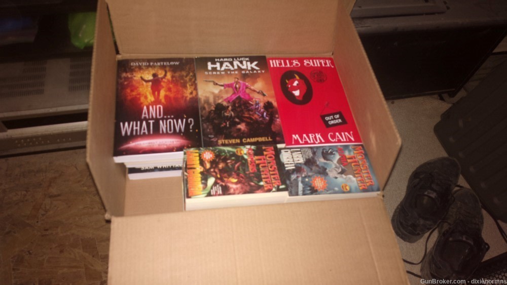 Miscellaneous horror books -img-8
