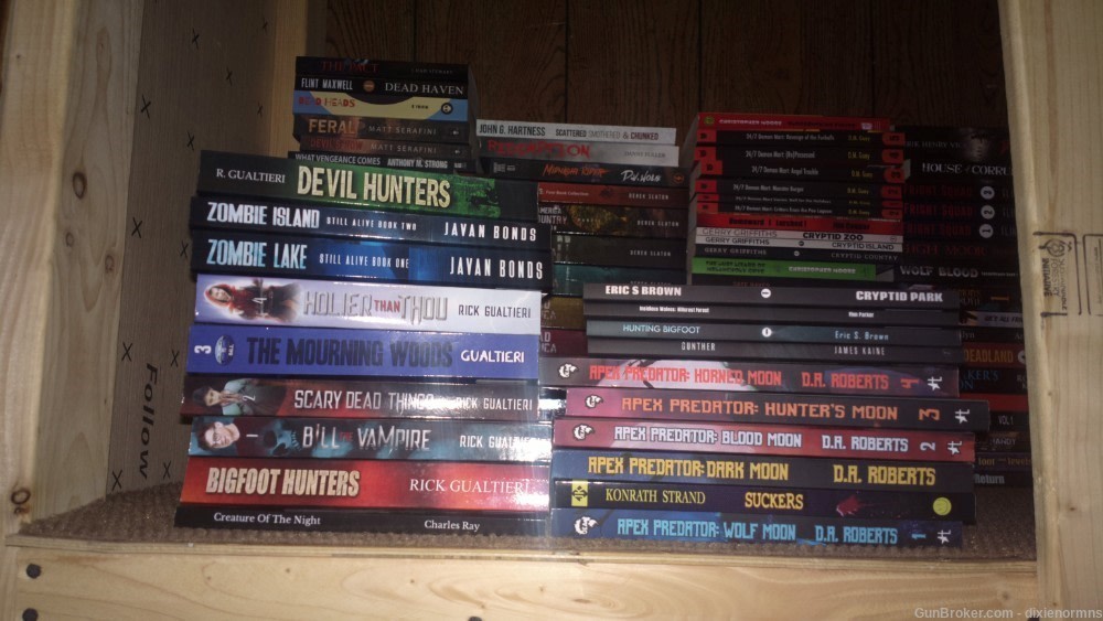 Miscellaneous horror books -img-4
