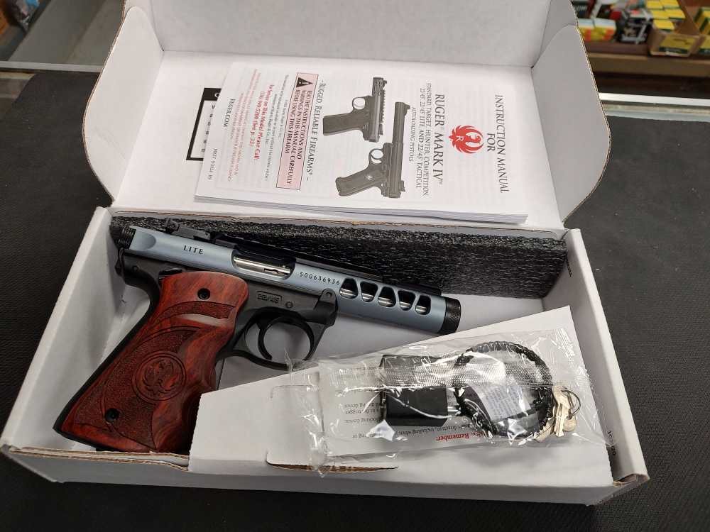 Ruger Mark IV 22/45 Lite 22 cal 4.4"Non-Threaded  bbl Semi-Auto Pistol-img-0