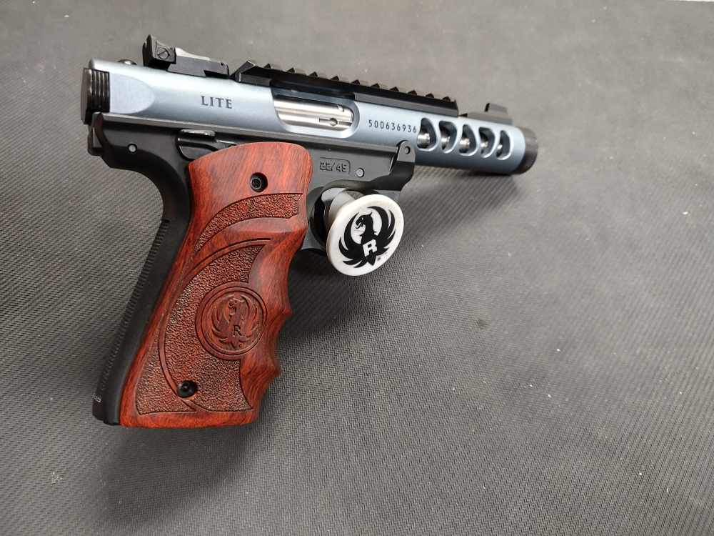 Ruger Mark IV 22/45 Lite 22 cal 4.4"Non-Threaded  bbl Semi-Auto Pistol-img-3