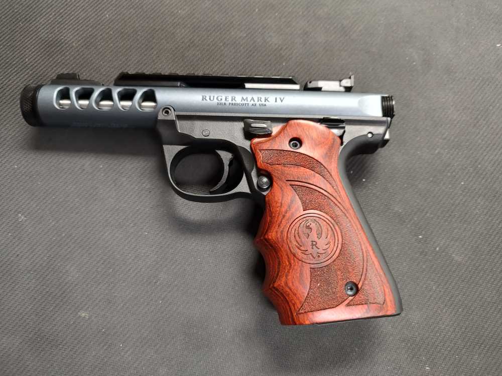 Ruger Mark IV 22/45 Lite 22 cal 4.4"Non-Threaded  bbl Semi-Auto Pistol-img-6