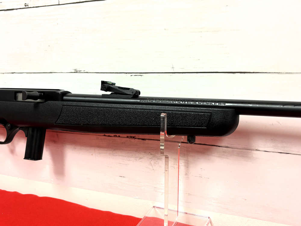 Factory New Mossberg 702 Plinkster 22LR Rifle No Reserve!-img-3