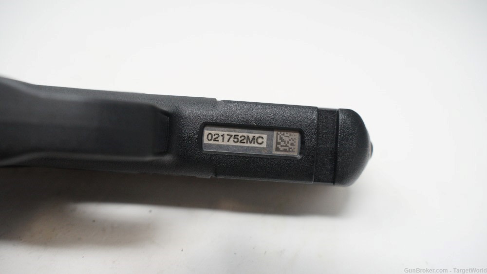 MOSSBERG MC2C COMPACT 9MM PISTOL BLACK/STAINLESS 15 ROUNDS (MO89020)-img-17