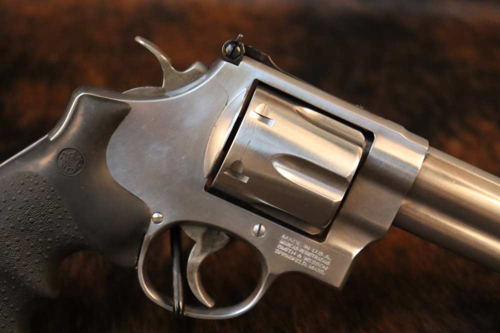 Smith & Wesson 629 Classic .44 Mag Revolver w/Box-img-7