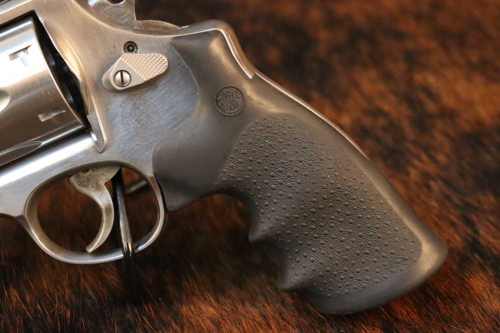 Smith & Wesson 629 Classic .44 Mag Revolver w/Box-img-4