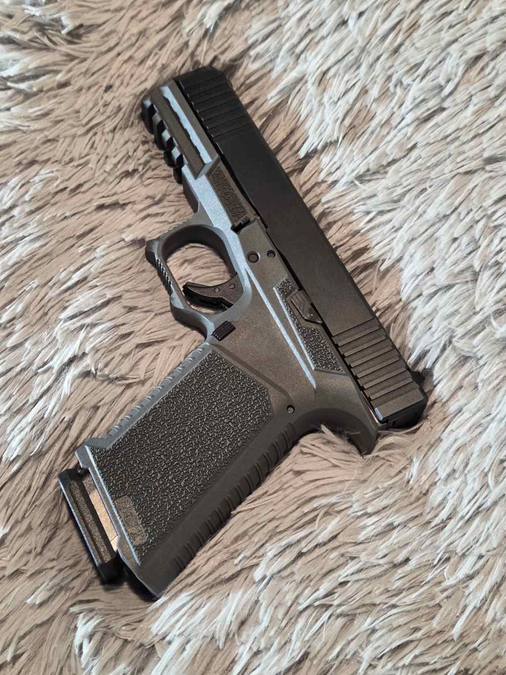 SCT 17 Glock Clone "Mostly New" Gray Frame-img-3