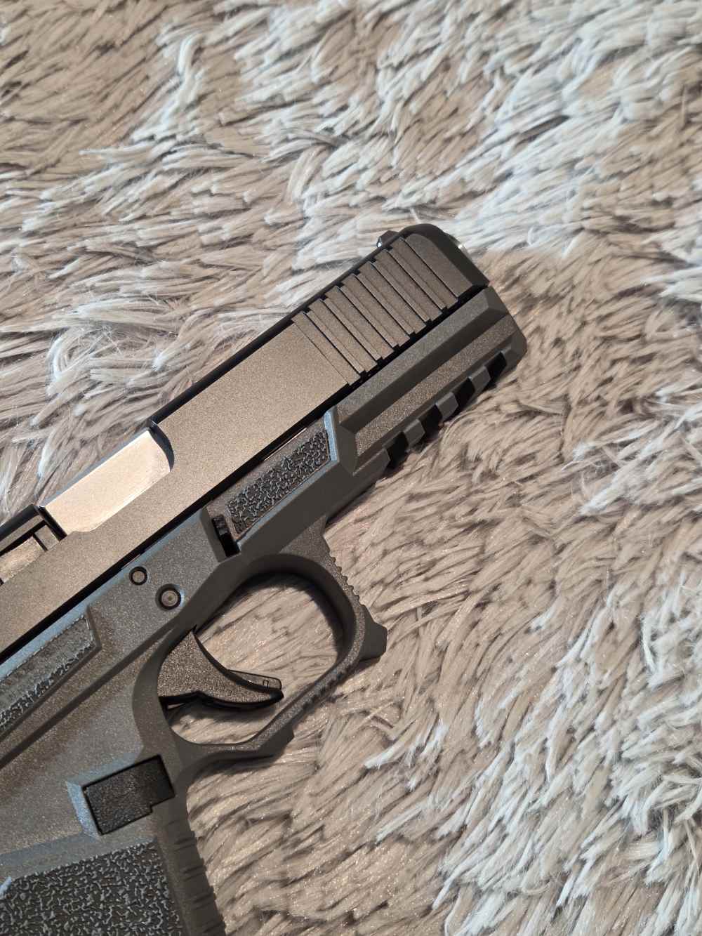 SCT 17 Glock Clone "Mostly New" Gray Frame-img-14