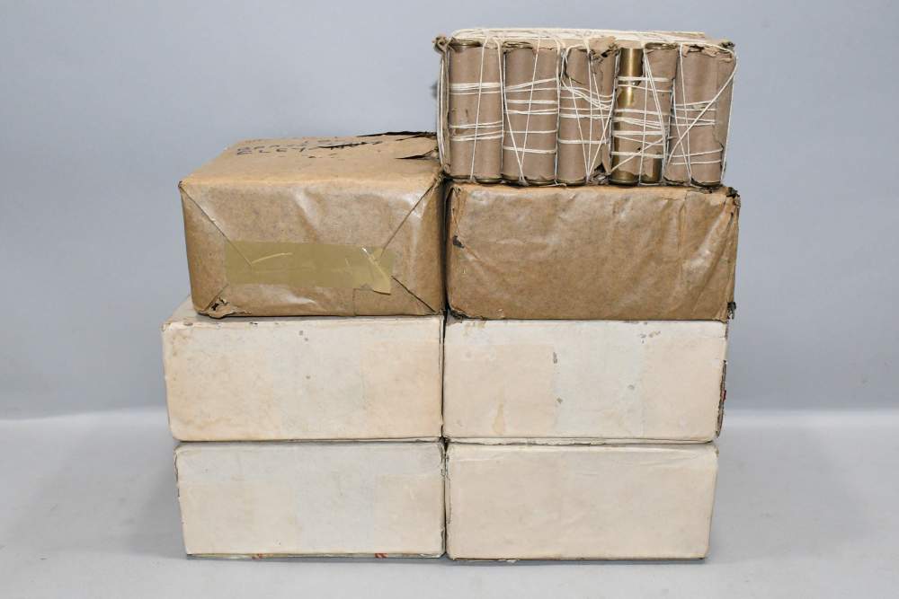 Large Lot Approx 675 +/- Eley 500/450 No 1 Express Primed Rifle Brass READ-img-2