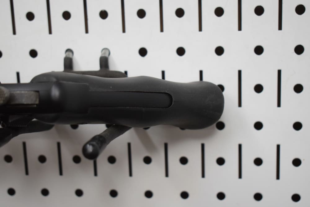 Smith and Wesson Performance Center Model 327 TRR8-img-18