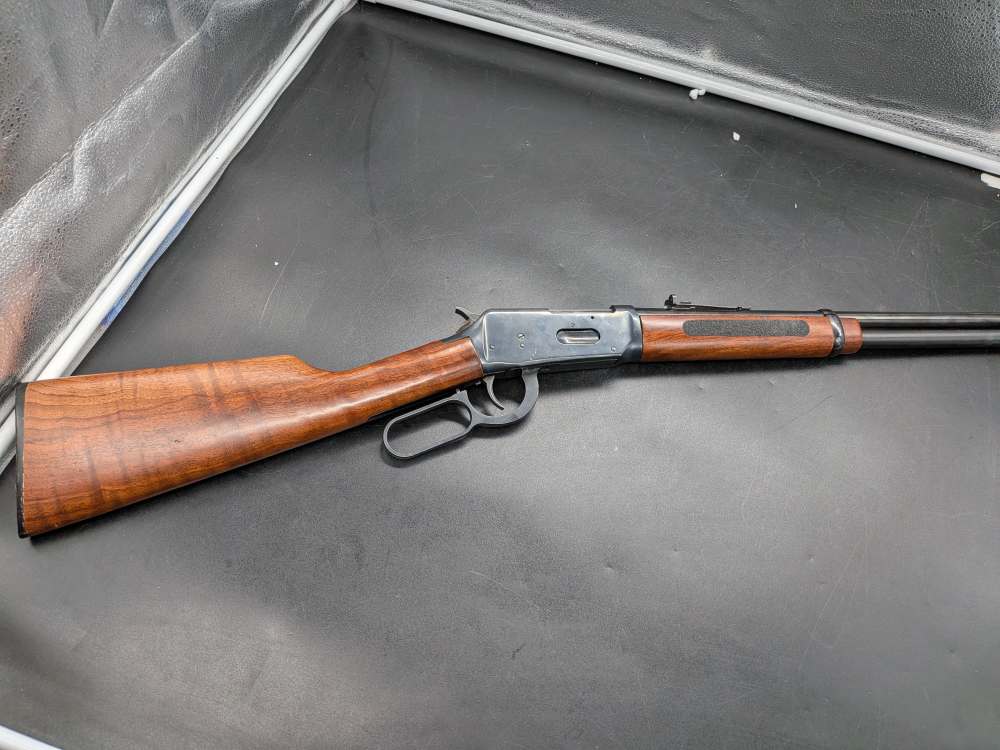 Winchester 94 AE chambered in 44  Rem Mag harkens back to the old west-img-0
