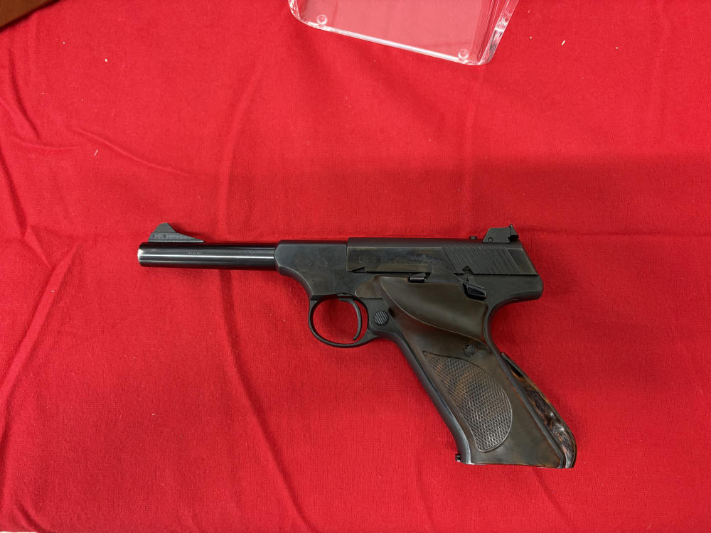 COLT WOODSMAN IN ORIGINAL BOX & PAPERWORK-img-4