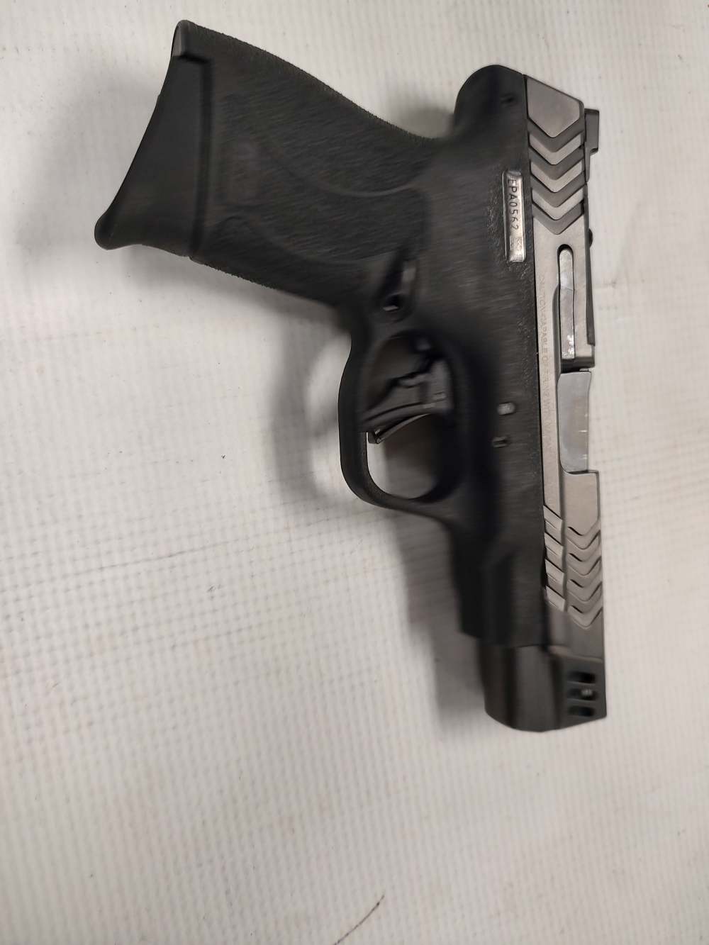 Smith & Wesson M&P9  Shield Performance Center 9mm 4" BBL Semi Auto Pistol-img-5