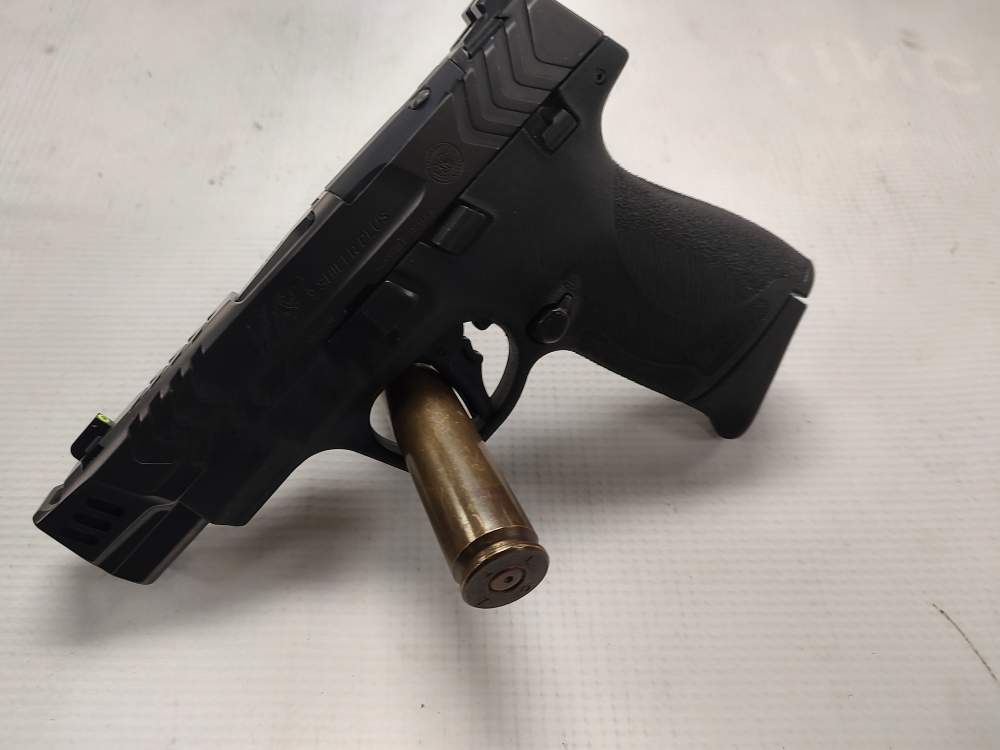 Smith & Wesson M&P9  Shield Performance Center 9mm 4" BBL Semi Auto Pistol-img-0