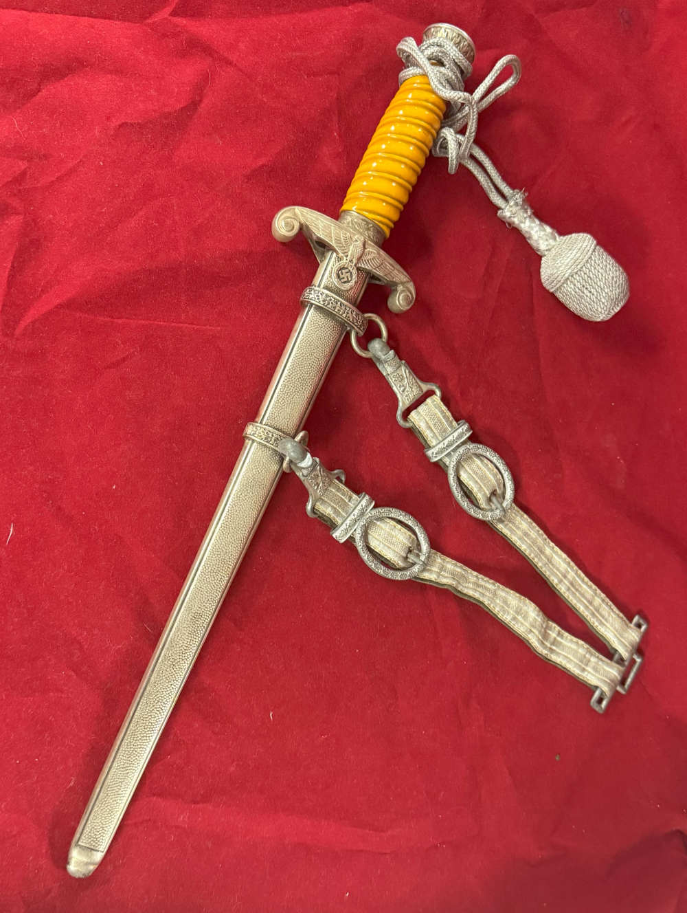Army Dagger With Hangers and A corn-img-0