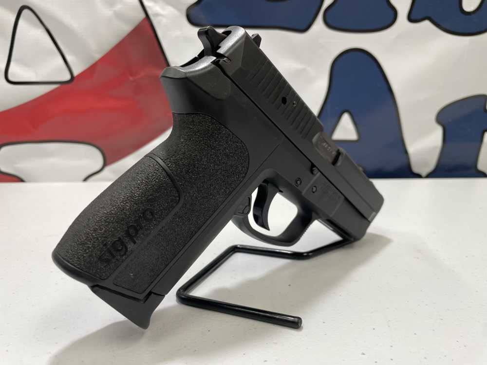 SIG Sauer SP2340 – .40 S&W – Used – OEM Case & 2 Magazines-img-5